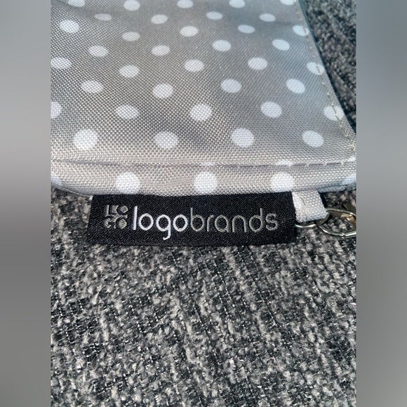 Logobrands Oregon Ducks Women’s Wristlet Handbag - Picture 8 of 10